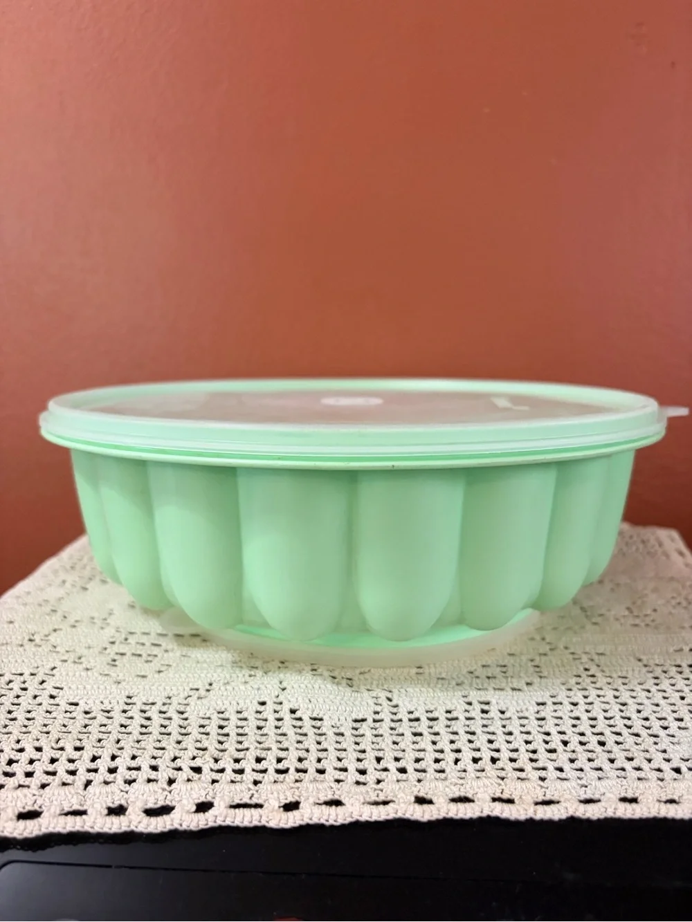 Tupperware Jello Mold